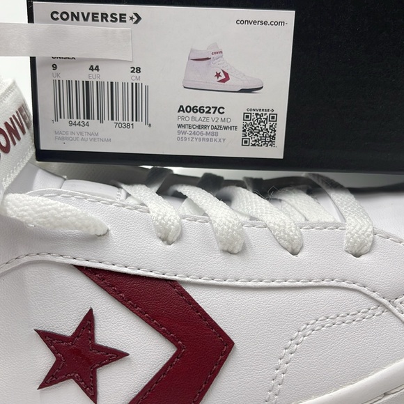 Converse Men’s PRO BLAZE V2 MID WHITE/CHERRY DAZE/WHITE A06627C Sneakers - Picture 16 of 16
